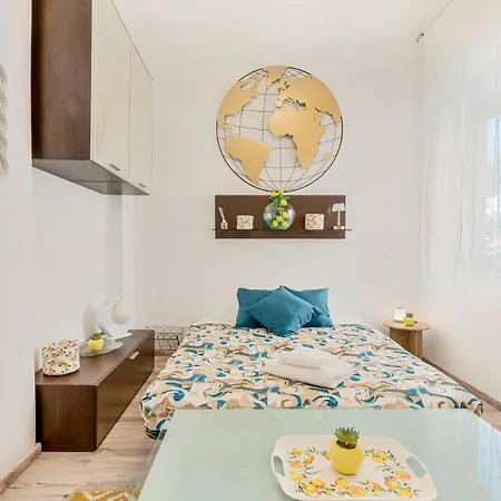 Lemontree-air Conditioning-near The Station *